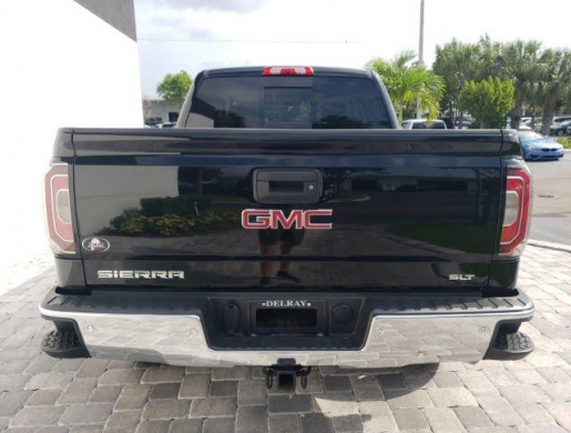 2018 GMC Sierra, Malabo -  Equatorial Guinea