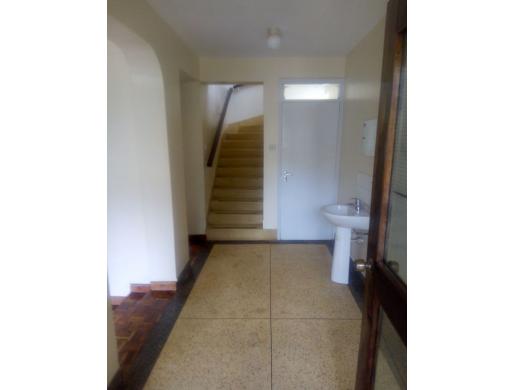 4 Bedroom Town House with SQ Guest House (Lavington), Nairobi -  Kenya