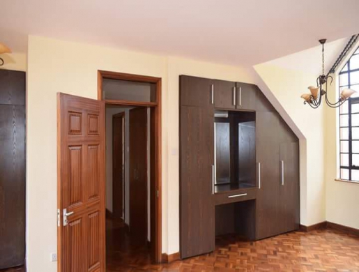 4 Bedroom Villa To Let in Lavington, Nairobi -  Kenya