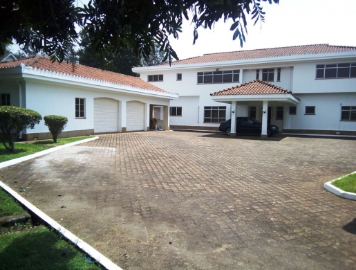 5 Bedroom All En-suite to let at Runda Estate, Nairobi -  Kenya