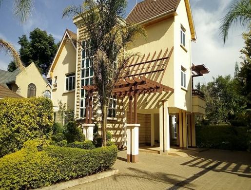 5 Bedroom Townhouse To Let In Lavington, Nairobi -  Kenya