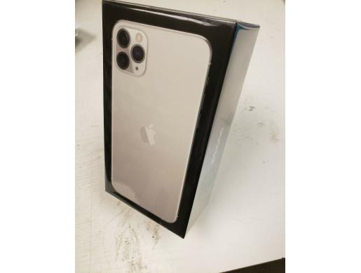 Apple iPhone 11/Pro/Pro Max Storage 64/256/512Gb Factory Unlocked, Nairobi -  Kenya