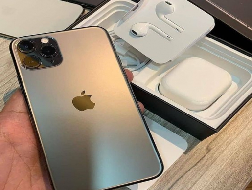 Apple iPhone 7 64GB   .............  €150, Nairobi -  Kenya