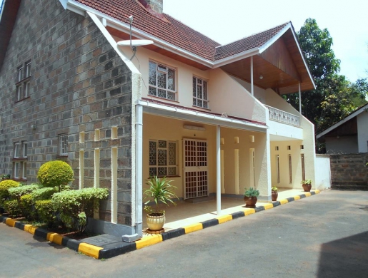 Kileleshwa Elegant 5 br townhouse to let, Nairobi -  Kenya