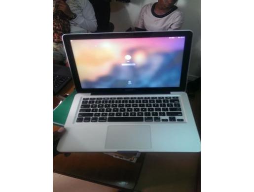 MacBook pro, i5, Kigali -  Rwanda