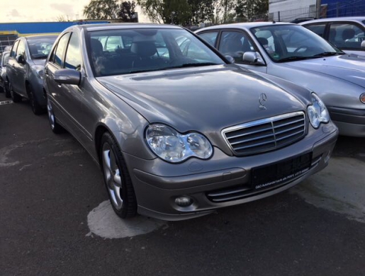 Mercedes C-class automatique 2007, Douala -  Cameroun