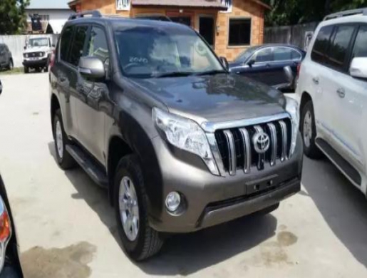 New brand 2015 land cruiser prado, Dar es Salaam - Tanzania