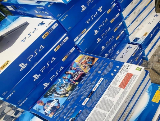 Play Station Ps4 Pro 2TB , Kigali -  Rwanda