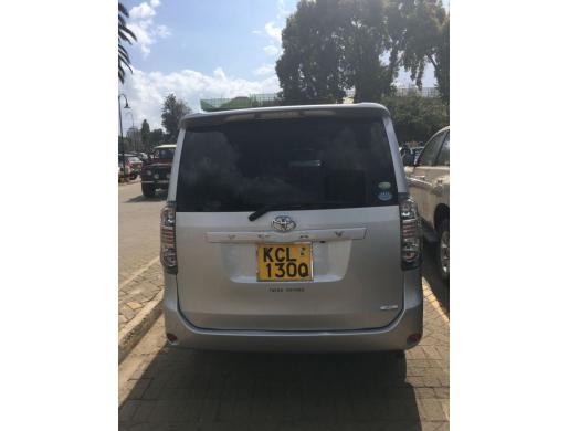 Selling my very nice toyota voxy, Nairobi -  Kenya