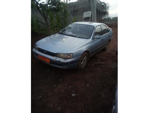 Toyota carina E, Yaoundé -  Cameroun