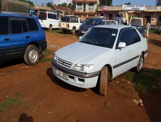 Toyota premio, Kampala -  Uganda