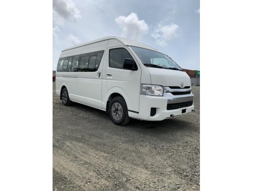 Used LHD 2017 TOYOTA HIACE VAN GL TOURIST RWD, Namibe -  Algeria