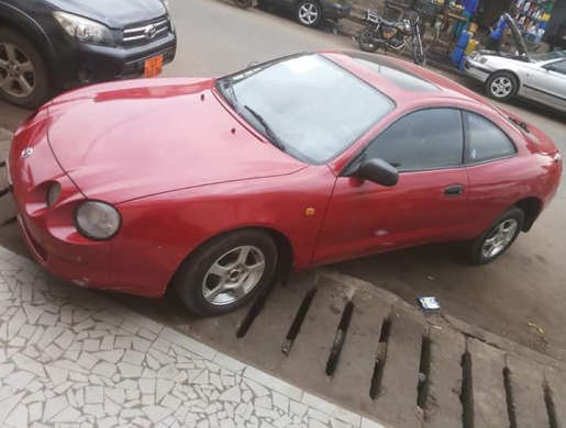 Voitures, Douala -  Cameroun