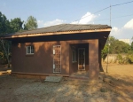 3 bedroomed house with a workers cortage for sale